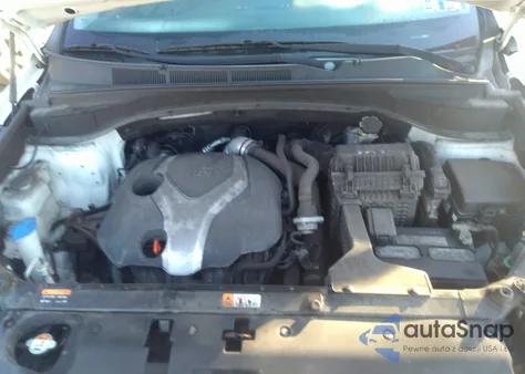 2013 Hyundai Santa Fe Sport 2.0T z USA, uszkodzony, nr VIN 5XYZUDLA1DG100292